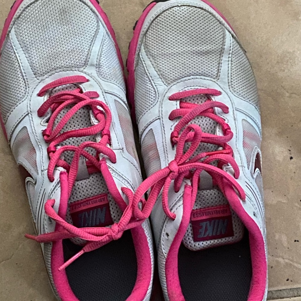 Running shoes